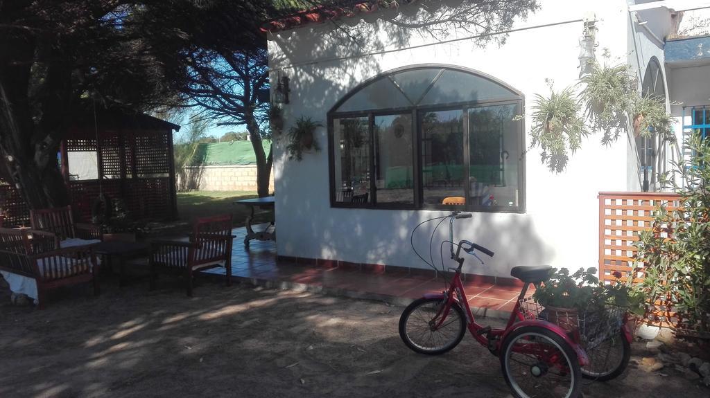 En Finca Las Dunas Dos Chalets Con Jacuzzis En Primera Linea De Playa , Uno De 4 Dormitorios Y Otro De 2 Dormitorios, Llama Al Seiscientos Veintisiete Cuatrocientos Diecisiete Trescientos Noventa Y Ocho Rota Exterior photo